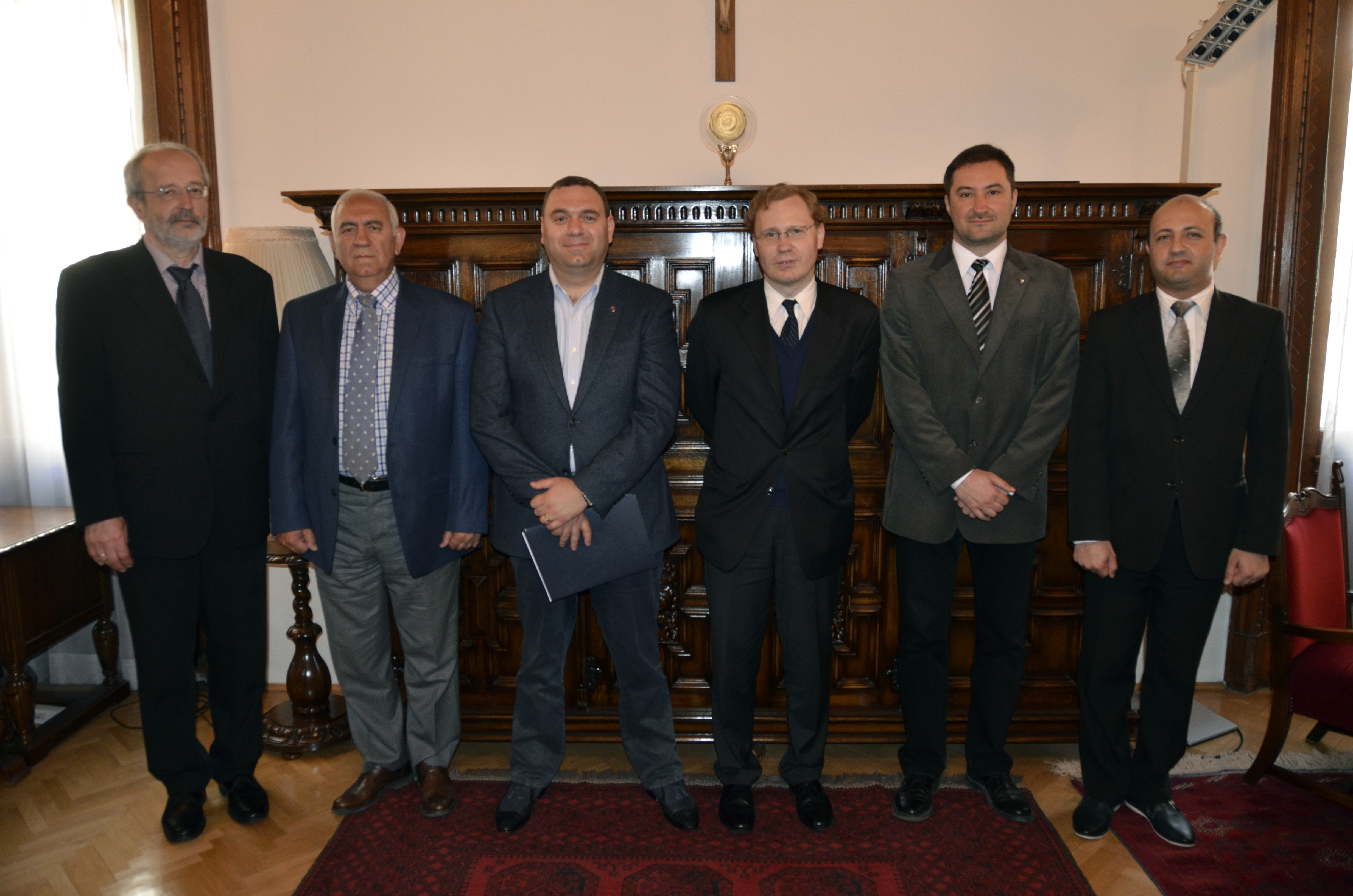 Együttműködési megállapodás a PPKE és különböző örmény intézmények közt