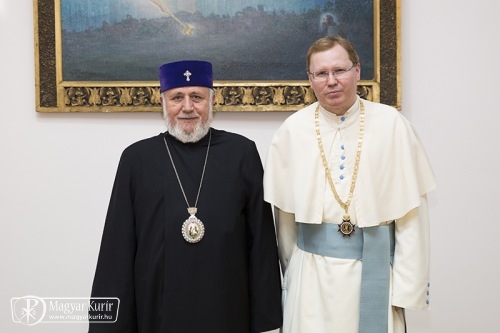 A Pázmány Péter Katolikus Egyetem delegációja Örményországban tárgyalt