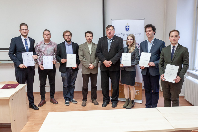 Kari ösztöndíjátadó ünnepség