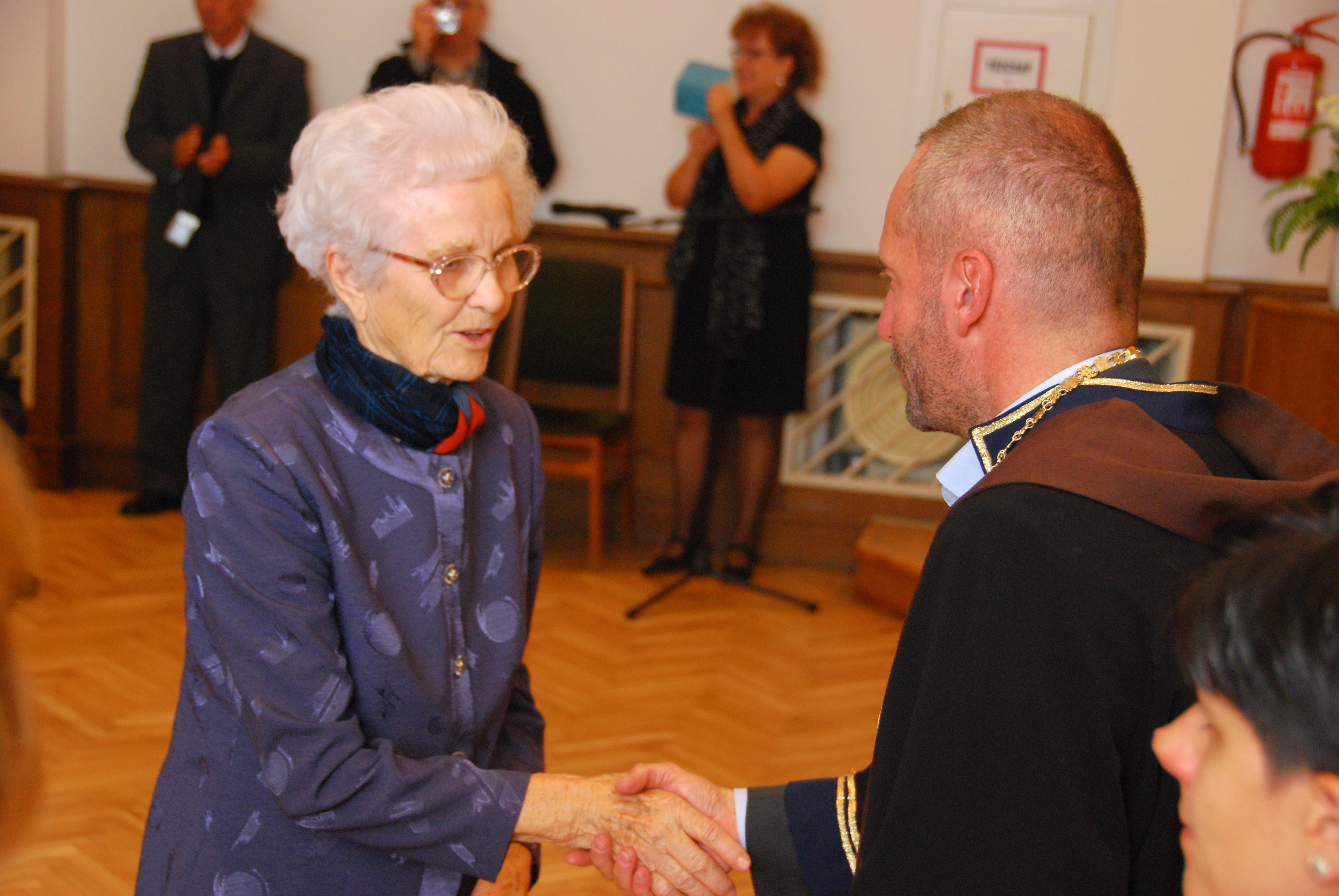 Visszatértek a jubiláló pedagógusok az alma materbe