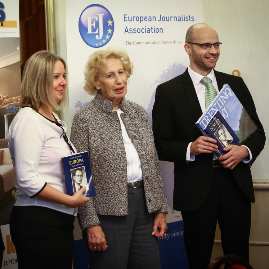 Pázmányos alelnök az Európai Újságírók Szövetségében