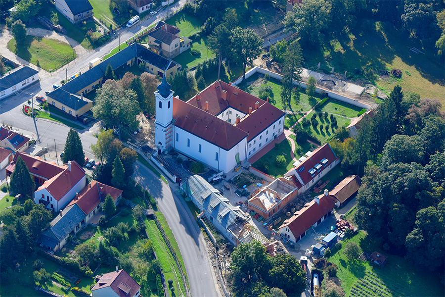 Lelkigyakorlat Bakonybélen a Szent Mauríciusz Monostor vendégházában