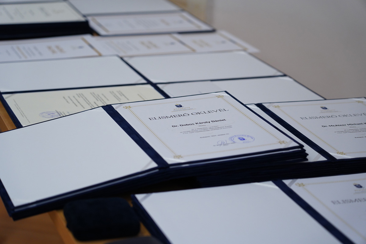 Sikeres év, összetartó közösség – Így ünnepelt a Pázmány BTK a 2025-ös Pázmány-napon