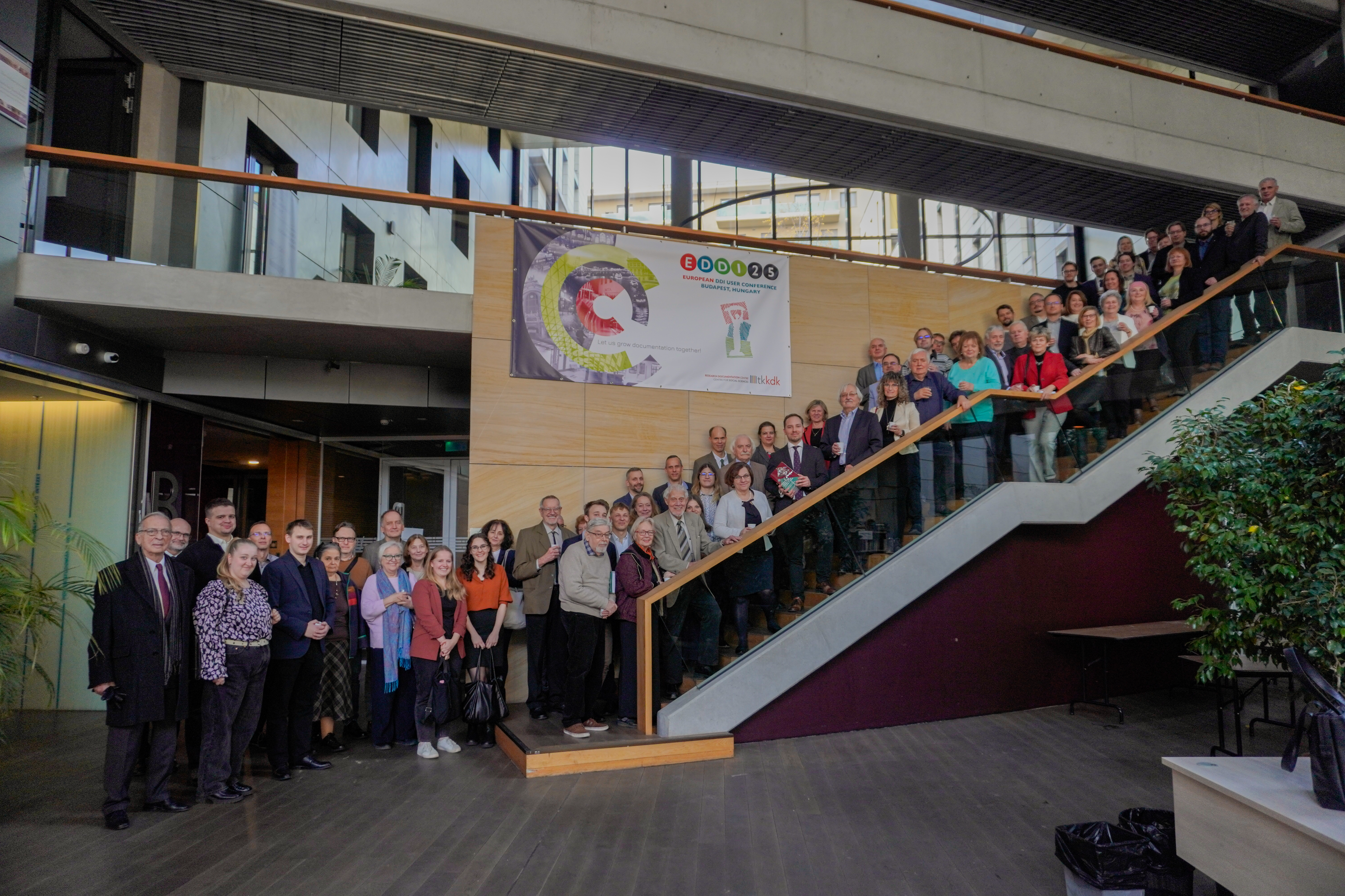 Ünnepi kötet oktatónk, Kaposi József 70. születésnapjára