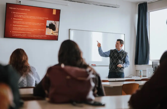 A humor nálunk mindig is a túlélés egyik formáját jelentette