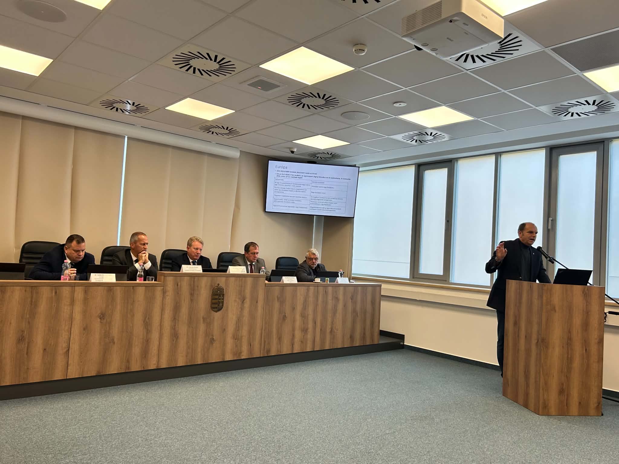 Jogi, technológiai és etikai kérdések a mesterséges intelligencia bírósági alkalmazásában